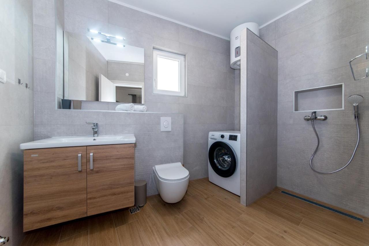 Apartment Mare Krvavica Εξωτερικό φωτογραφία